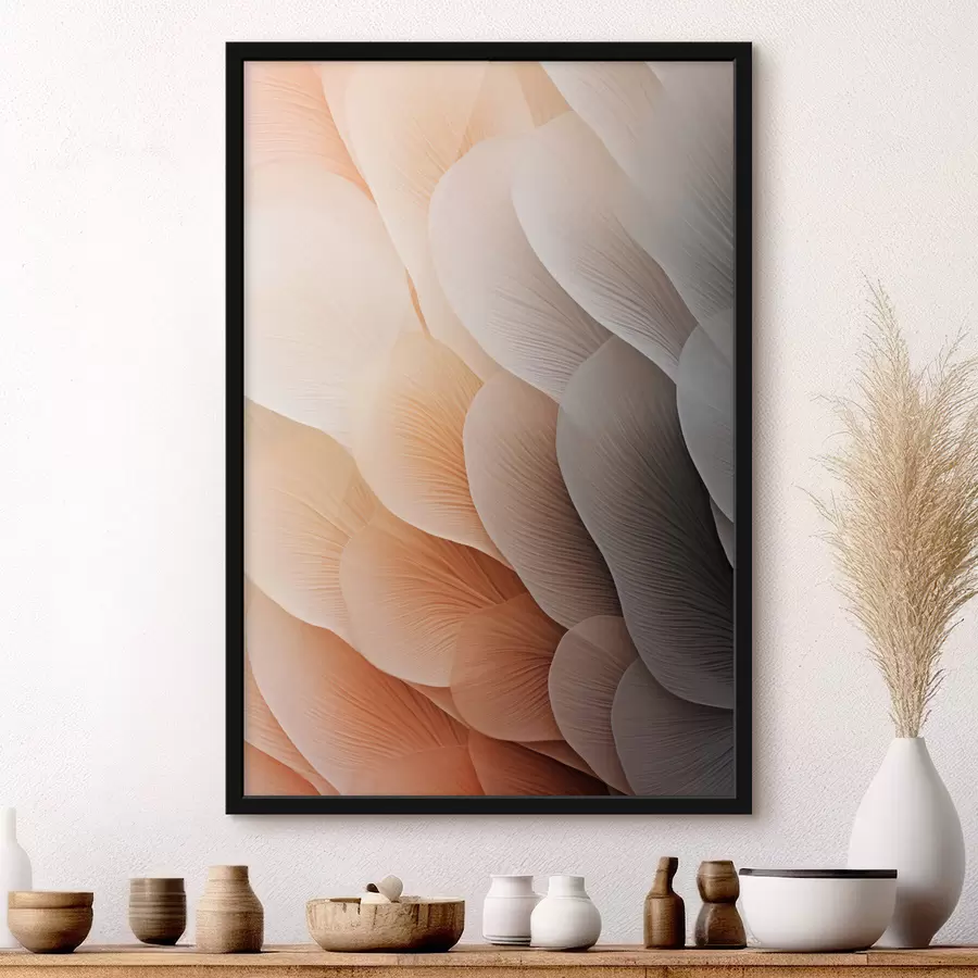 Papier peint Des textures abstraites et translucides, évoquant des pétales, dans des tons de pêche, de crème et de gris f49492