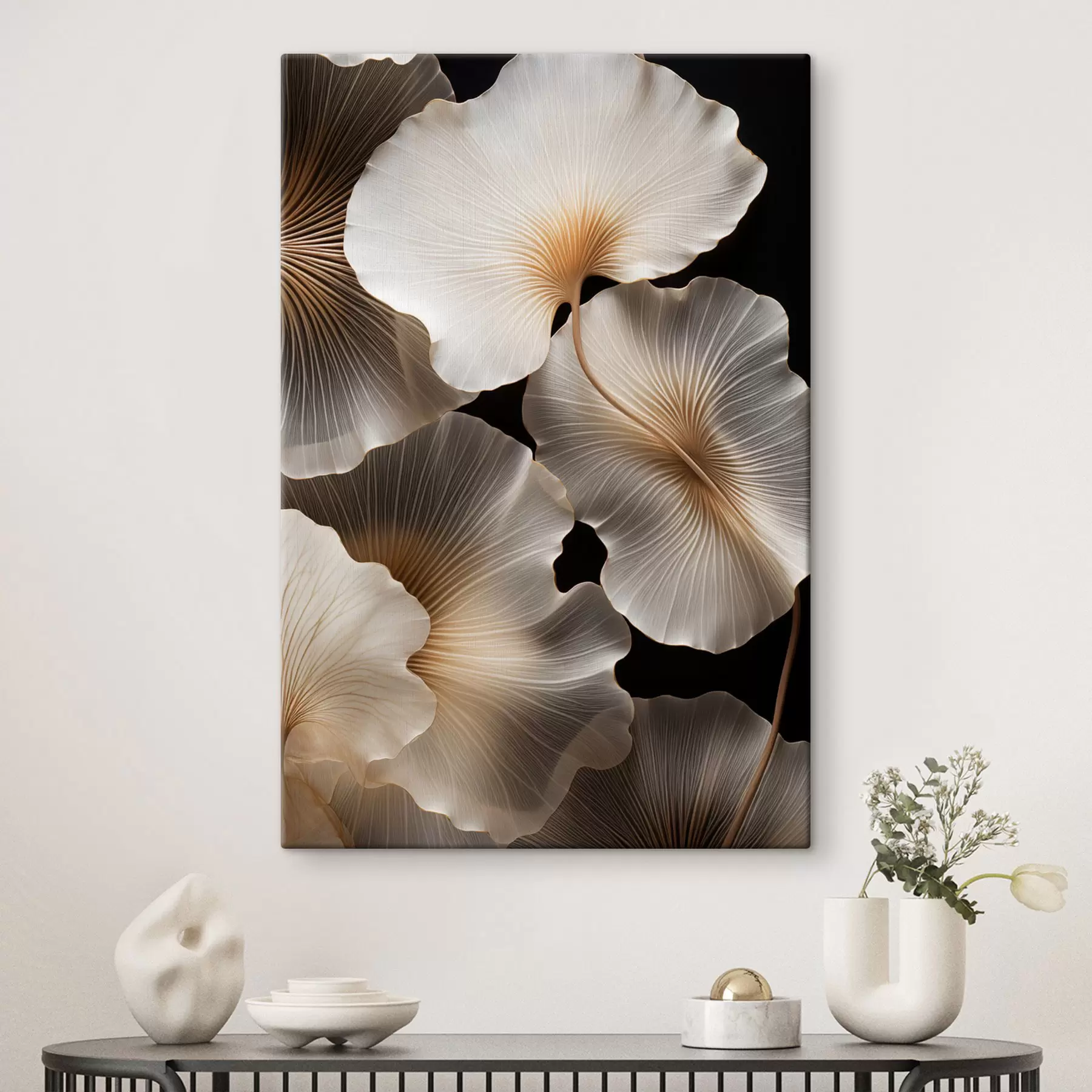 Tableau Des feuilles de ginkgo translucides sur un fond sombre s49784