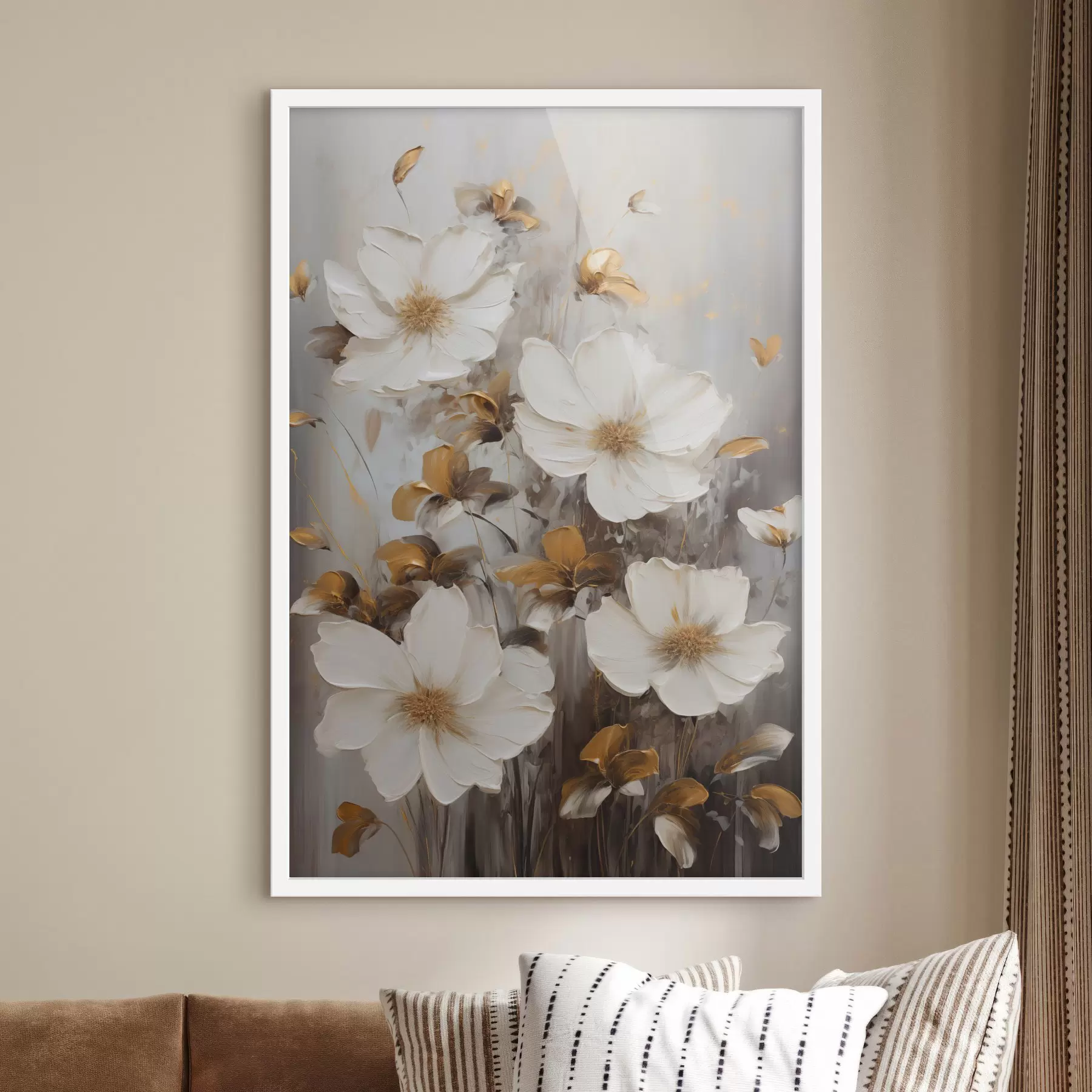 Papier peint Fleurs blanches aux pétales texturés et aux touches jaunes, sur fond abstrait f49782