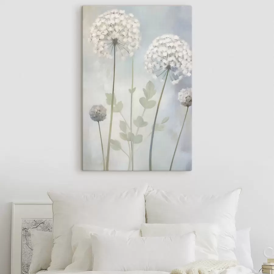 Tableau Des pissenlits blancs aux feuilles vertes sur un fond bleu pâle et blanc s50212