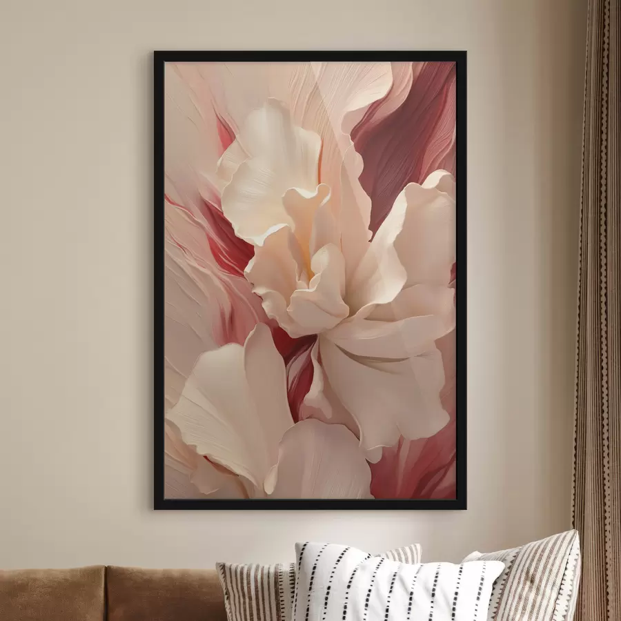 Papier peint Des pétales délicats et superposés, rehaussés de touches de rouge et de rose f50634