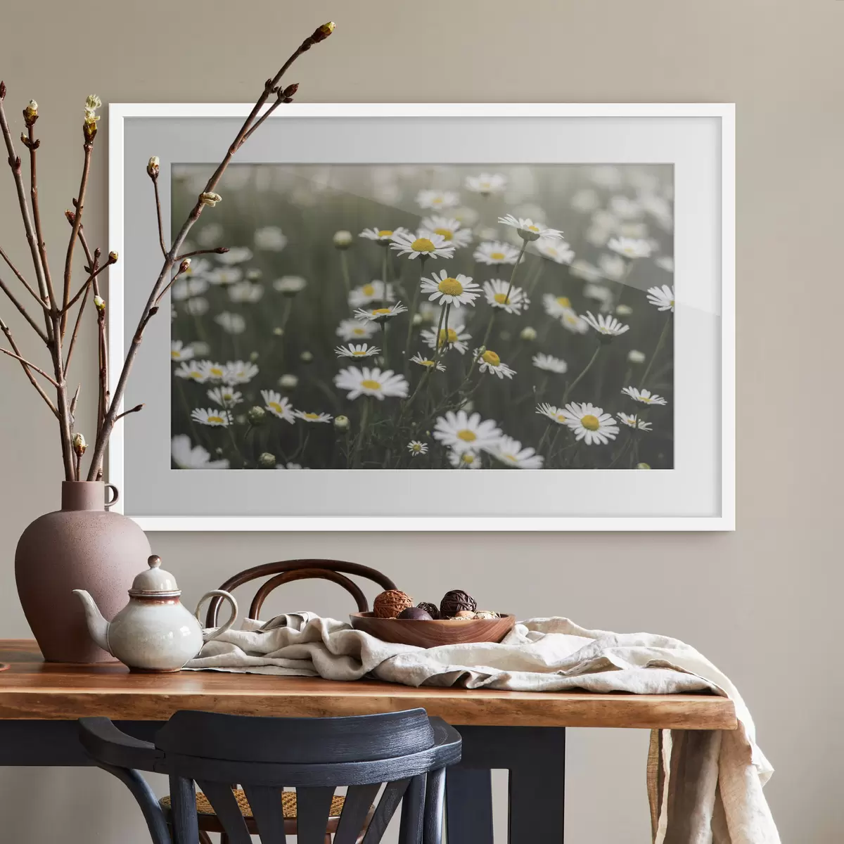 Poster Champ de marguerites blanches au cœur jaune f50588