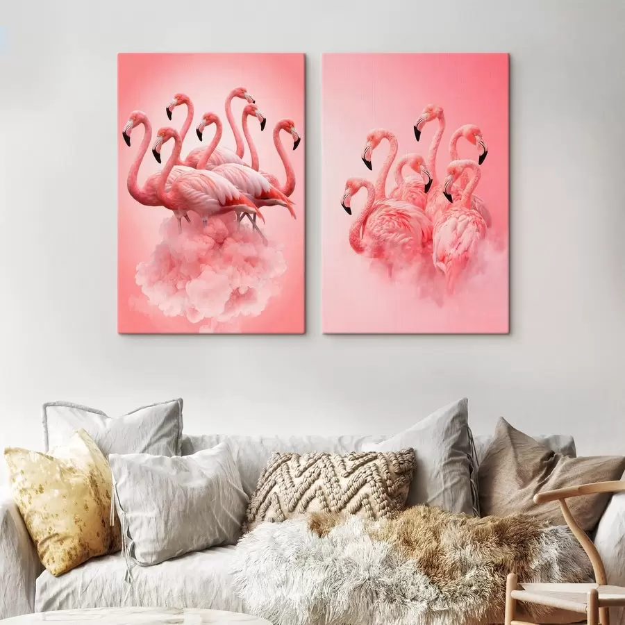 Tableau Une composition en deux parties représentant des flamants roses coralliens, dans un style d'illustration d'art contemporain m30764