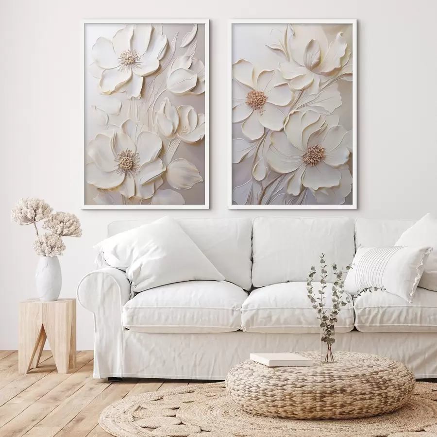 Papier peint Fleurs de couleur crème aux pétales texturés, sur un fond doux et clair d31045
