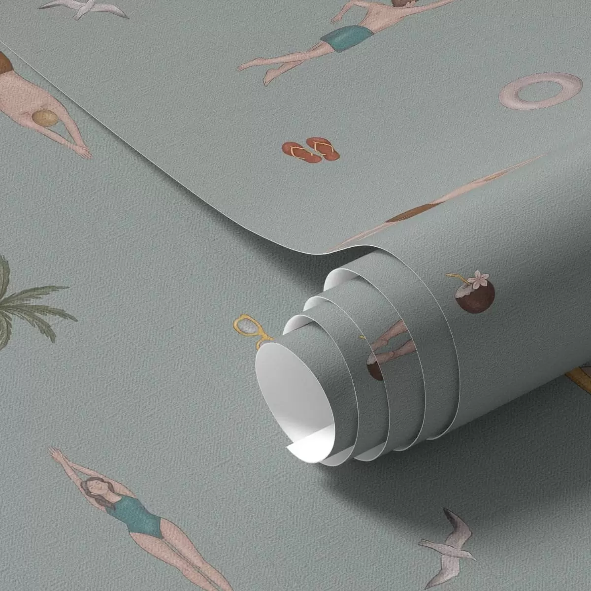 Papier peint Des nageurs, des palmiers et des accessoires de plage sur un fond vert sauge a01276v1