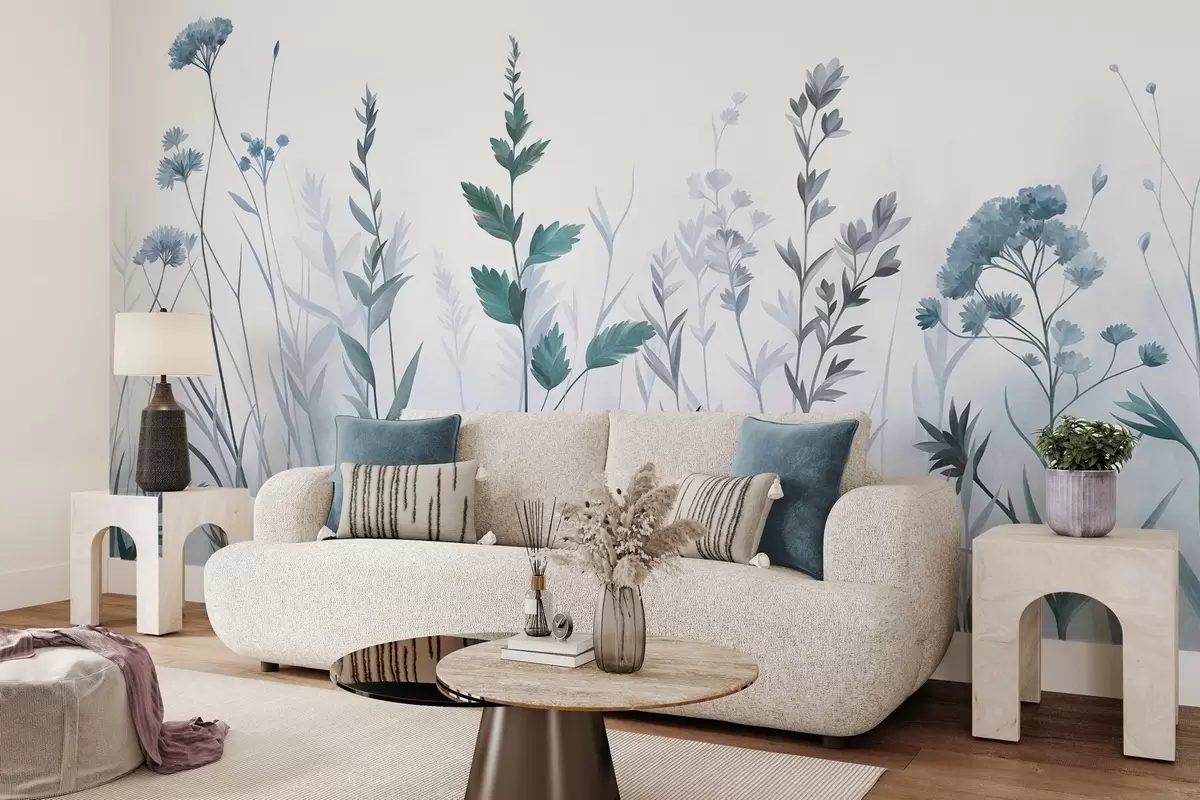 Papier peint De hautes herbes sauvages et des fleurs des champs aux nuances de bleu discrètes, dans un style minimaliste w10084v2