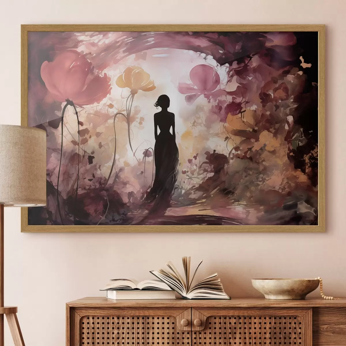 Poster Silhouette d'une femme dans un jardin fleuri digne d'un conte de fées f51081