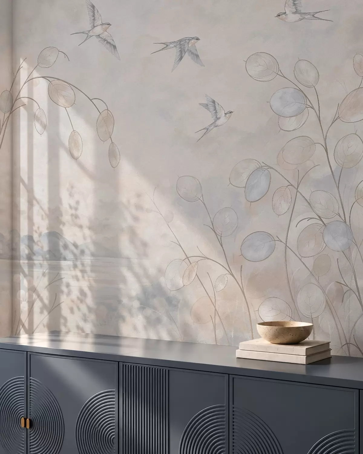 Papier peint Des hirondelles parmi des plantes délicates, avec en toile de fond un lac et des montagnes w05892
