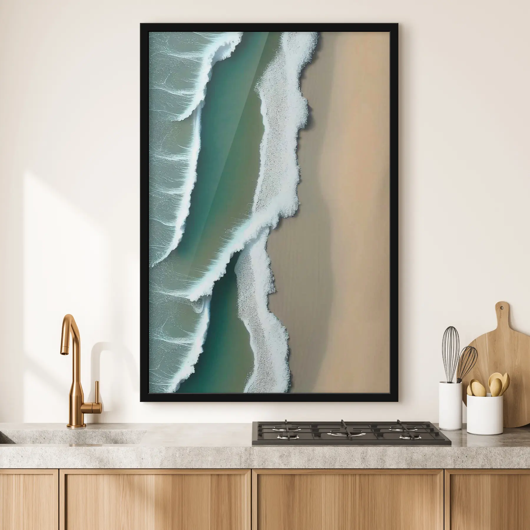 Papier peint Écume de mer sur le rivage sablonneux f35434