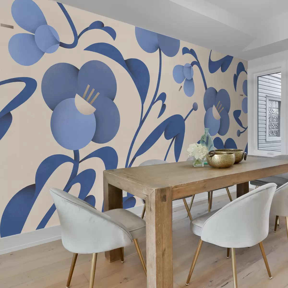 Papier peint Imprimé botanique avec des fleurs décoratives bleues sur un fond beige u99196v7